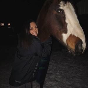 Meet your Posher, Steph